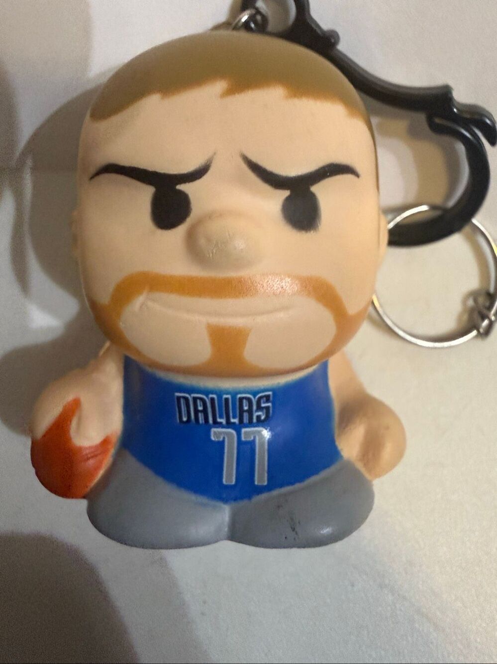 Luka Doncic NBA Dallas Mavericks Series 2 SqueezyMates Keychain Blue Tan Small